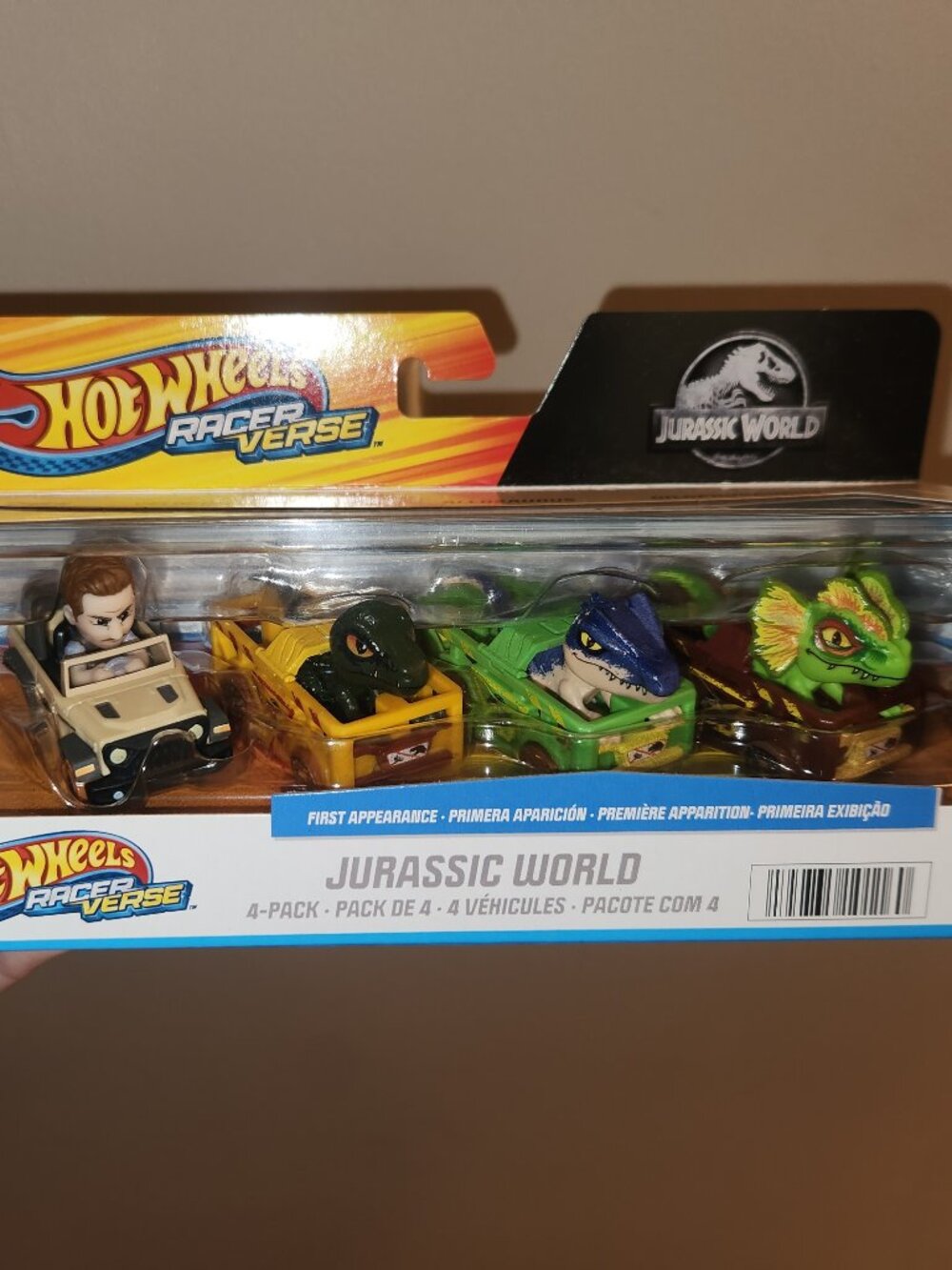 Jurassic World Hot Wheels BNIB